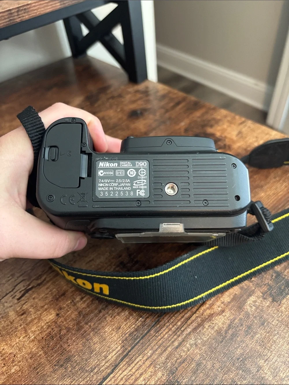 Nikon D90 DSLR Digital Camera Body Only